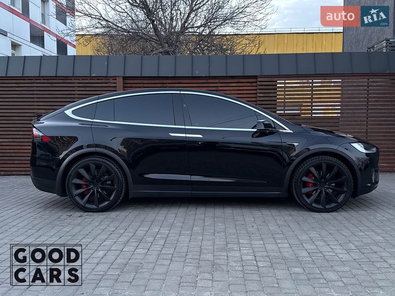 Внедорожник / Кроссовер Tesla Model X 2019 в Одессе