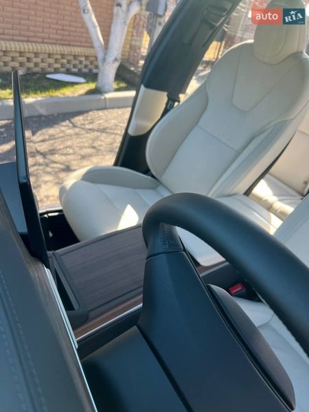 Позашляховик / Кросовер Tesla Model X 2024 в Києві фото 55 Позашляховик / Кросовер Tesla Model X 2024 в Києві