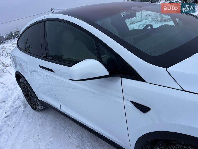 Позашляховик / Кросовер Tesla Model X 2024 в Києві фото 12 Позашляховик / Кросовер Tesla Model X 2024 в Києві