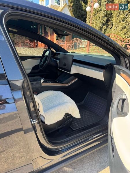Внедорожник / Кроссовер Tesla Model X 2024 в Хмельницком
