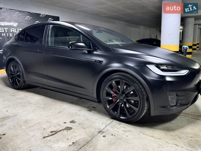 Внедорожник / Кроссовер Tesla Model X 2020 в Киеве