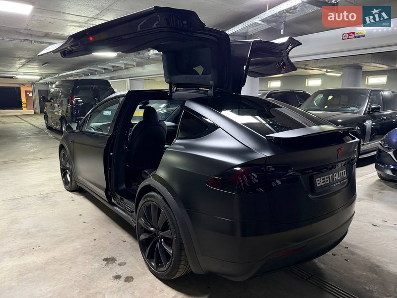 Внедорожник / Кроссовер Tesla Model X 2020 в Киеве