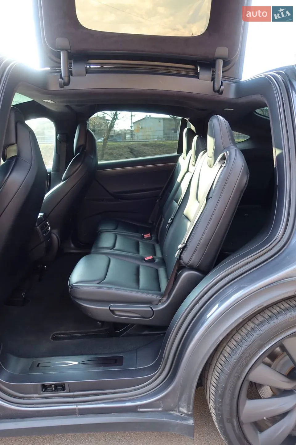 2018 Tesla Model X - мініатюра 18