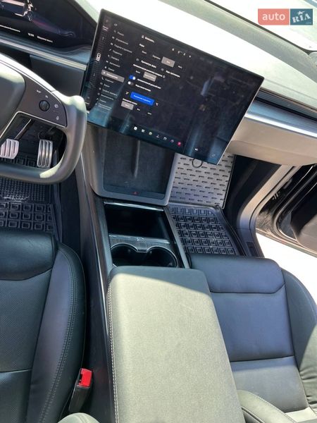 Позашляховик / Кросовер Tesla Model X 2022 в Києві фото 9 Позашляховик / Кросовер Tesla Model X 2022 в Києві