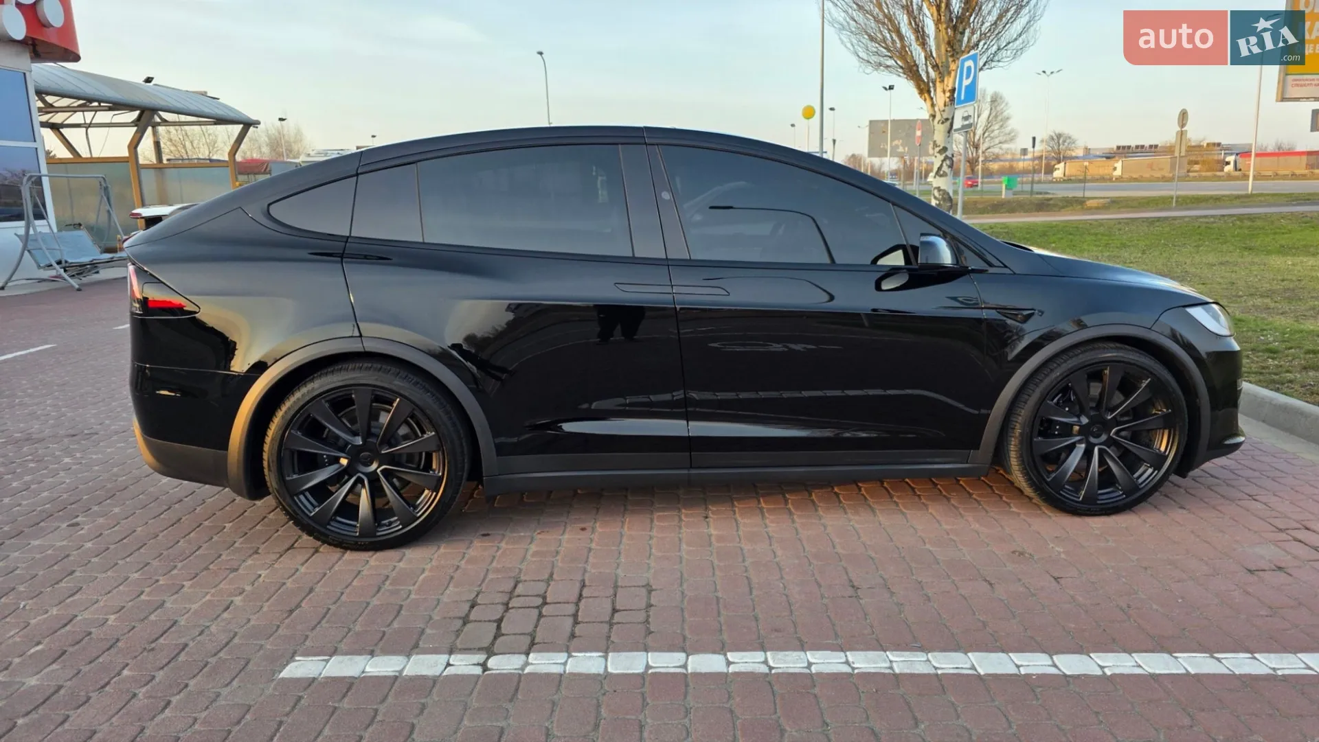 2023 Tesla Model X - мініатюра 34