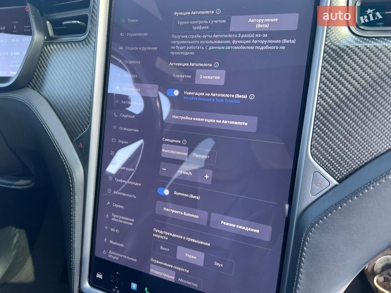 Позашляховик / Кросовер Tesla Model X 2018 в Києві