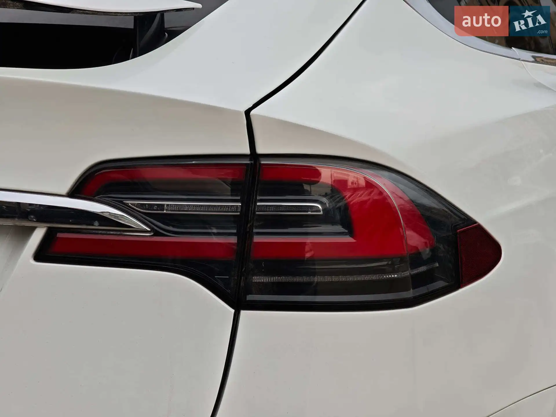 2016 Tesla Model X - мініатюра 13