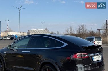 Позашляховик / Кросовер Tesla Model X 2016 в Києві