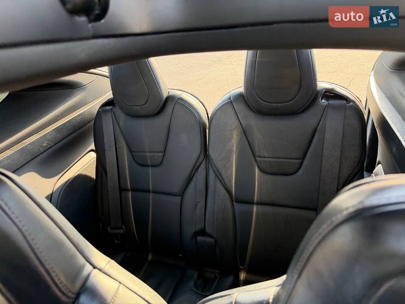 Внедорожник / Кроссовер Tesla Model X 2016 в Киеве