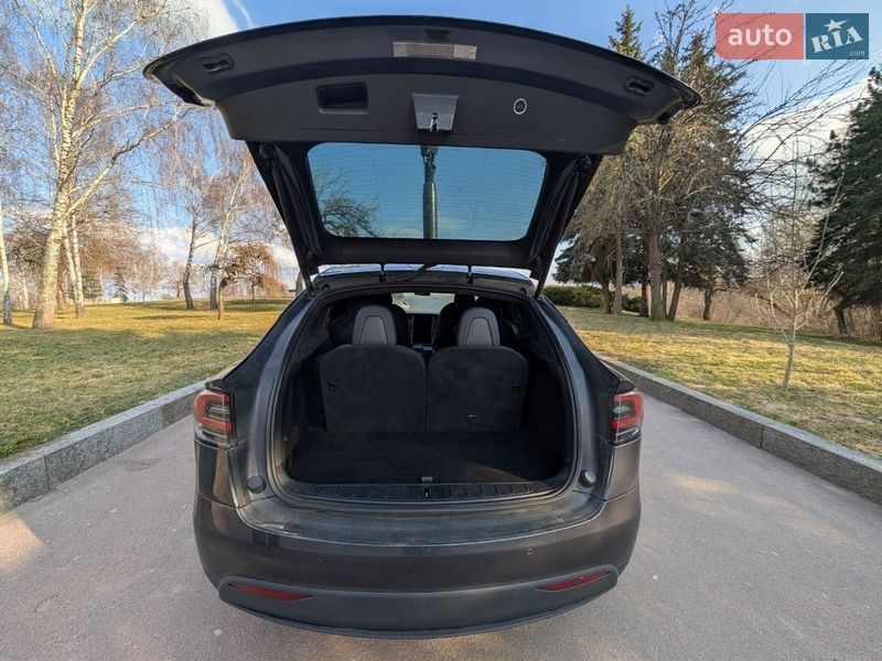 Позашляховик / Кросовер Tesla Model X 2020 в Києві