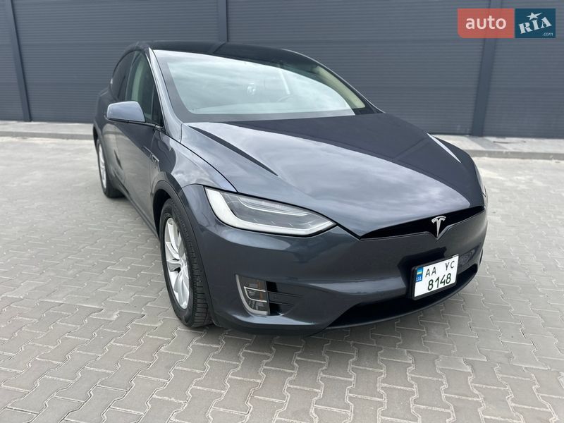 Внедорожник / Кроссовер Tesla Model X 2016 в Белой Церкви