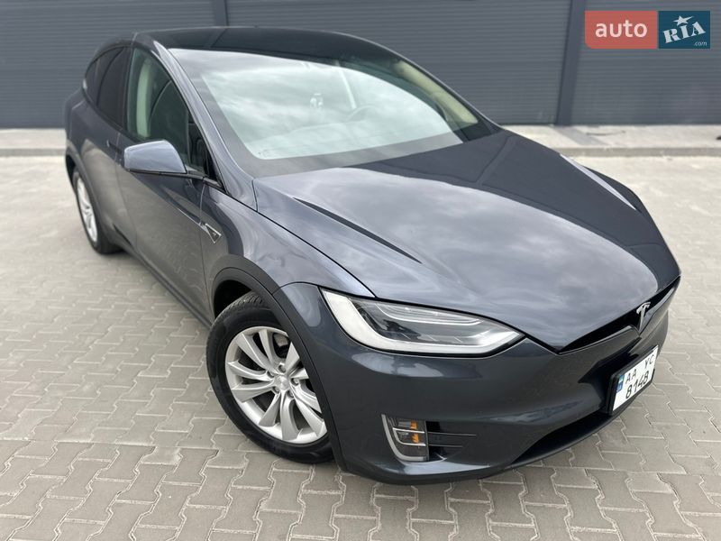 Внедорожник / Кроссовер Tesla Model X 2016 в Белой Церкви