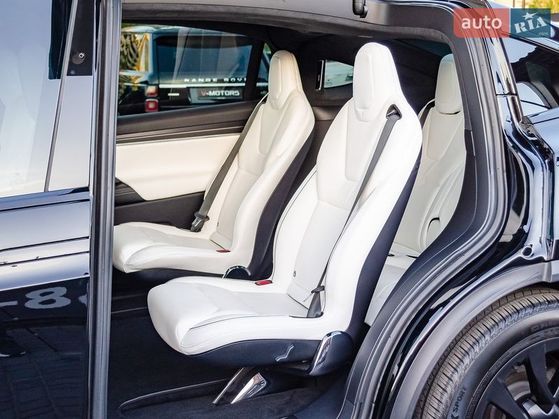 Позашляховик / Кросовер Tesla Model X 2022 в Києві фото 35 Позашляховик / Кросовер Tesla Model X 2022 в Києві