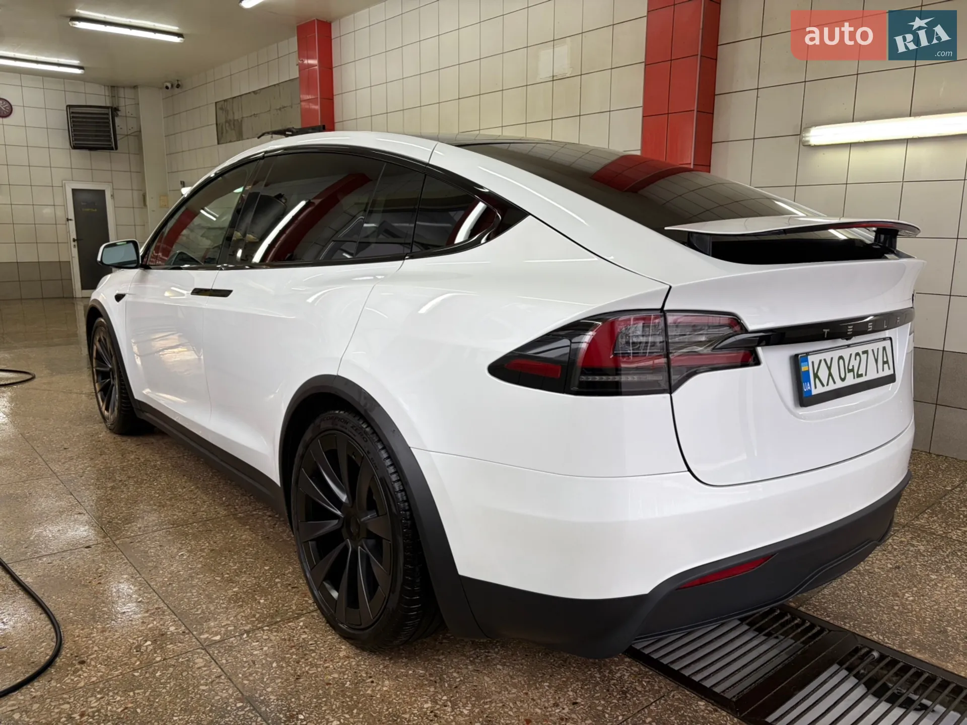 2024 Tesla Model X - мініатюра 8