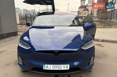 Внедорожник / Кроссовер Tesla Model X 2019 в Киеве