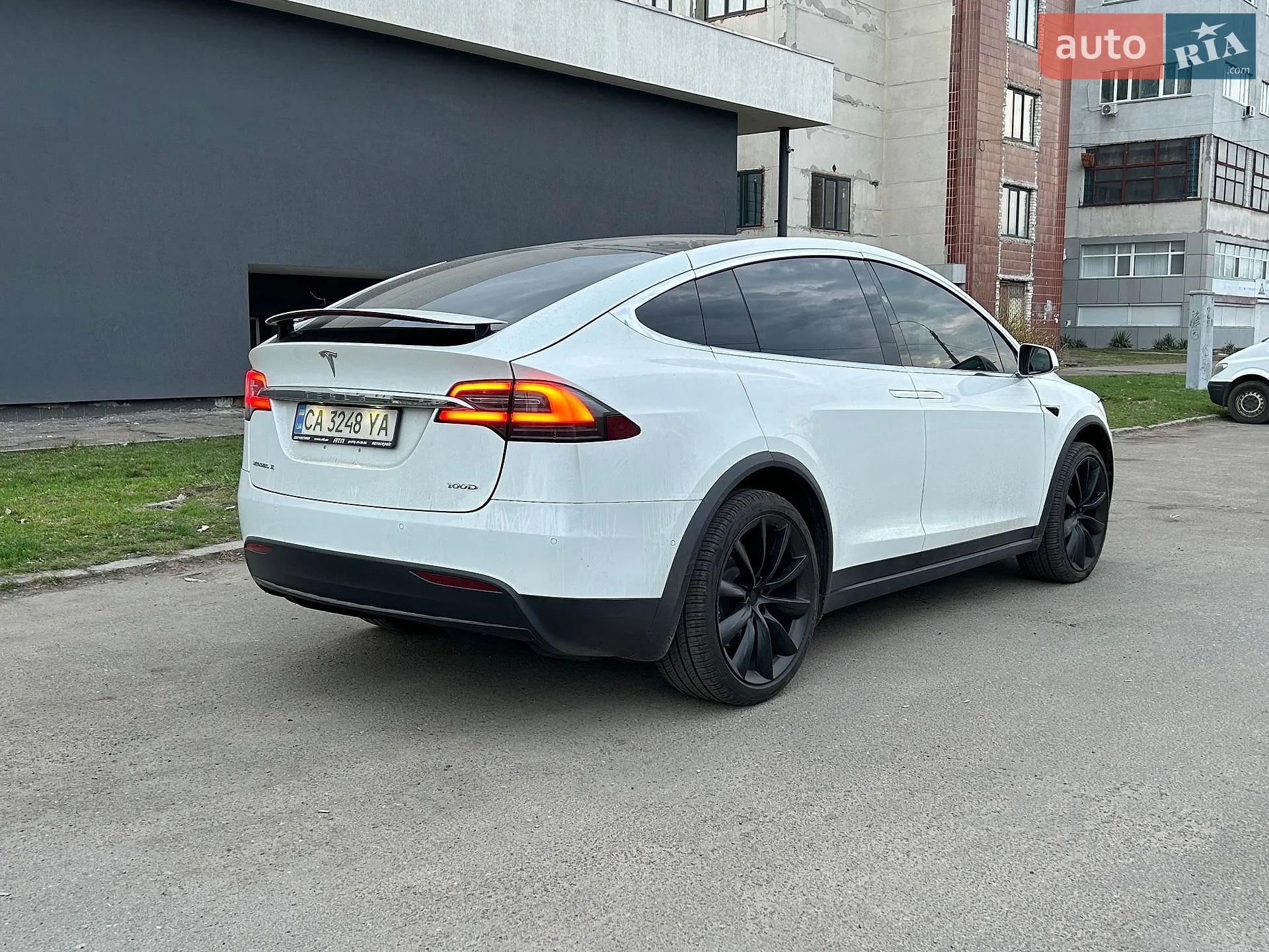 2017 Tesla Model X - мініатюра 15