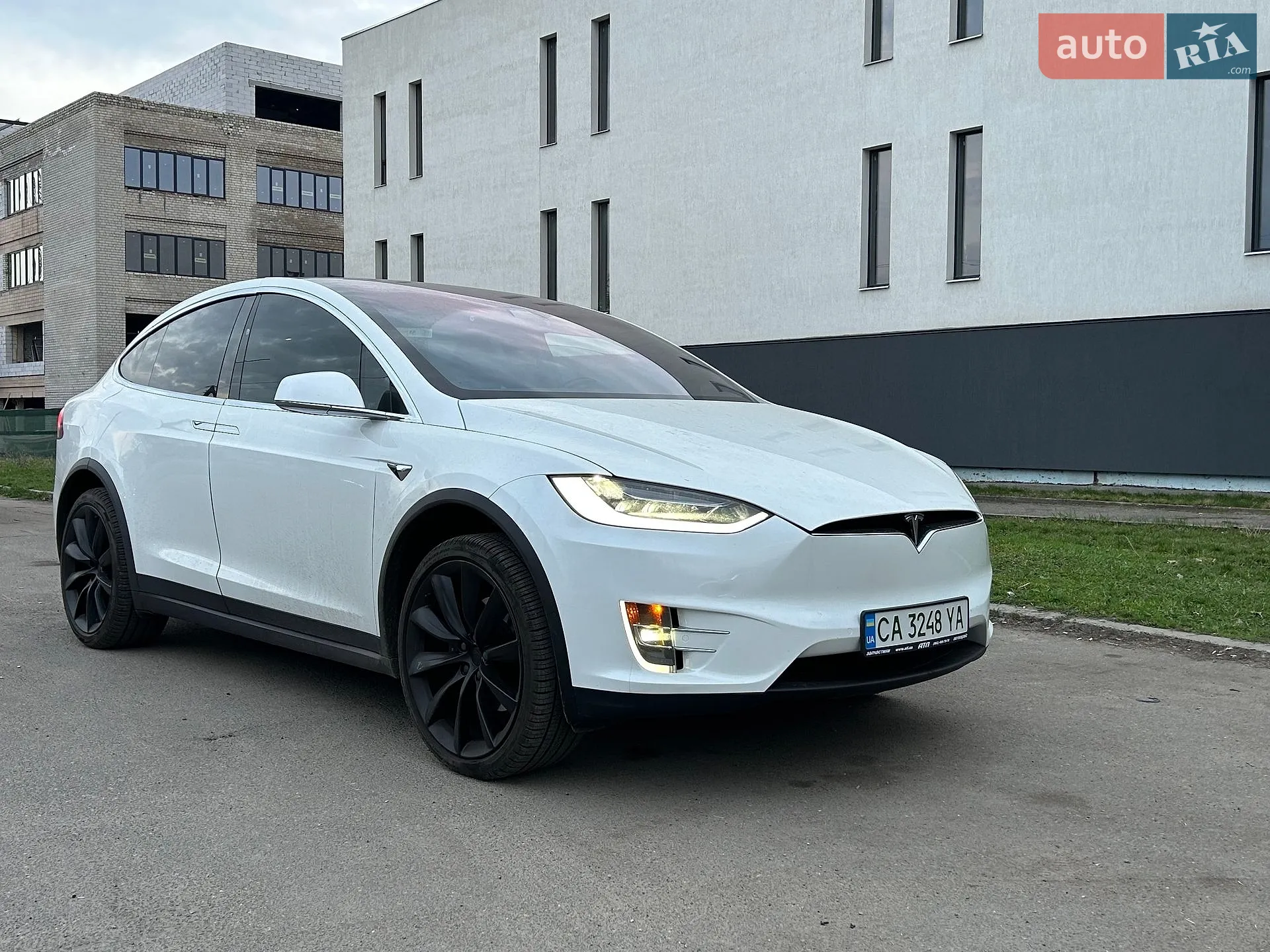 2017 Tesla Model X - мініатюра 26