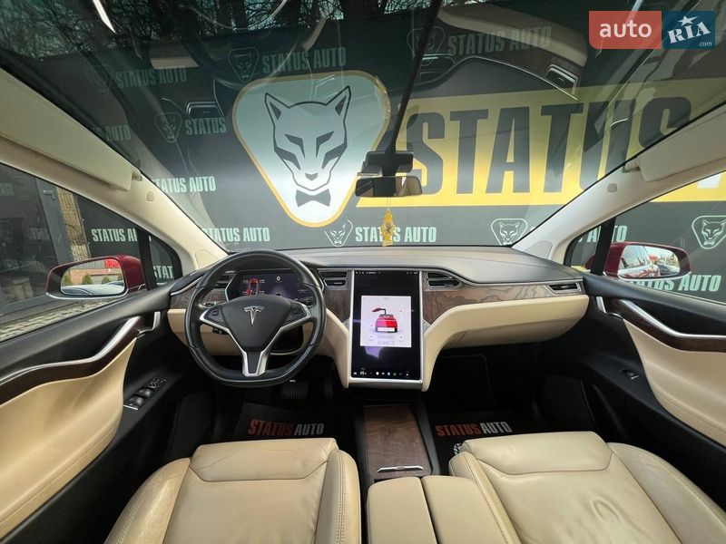 Внедорожник / Кроссовер Tesla Model X 2016 в Хмельницком