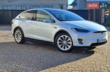 Внедорожник / Кроссовер Tesla Model X 2018 в Костополе