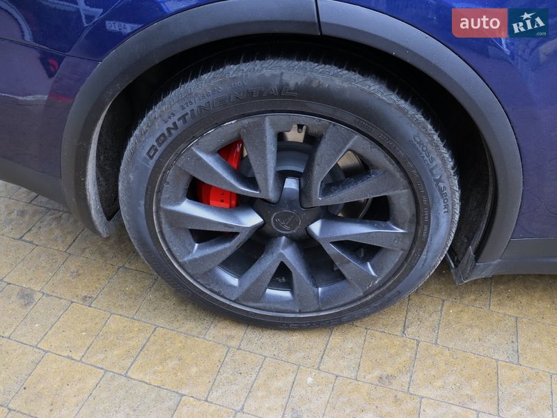 Позашляховик / Кросовер Tesla Model X 2023 в Львові