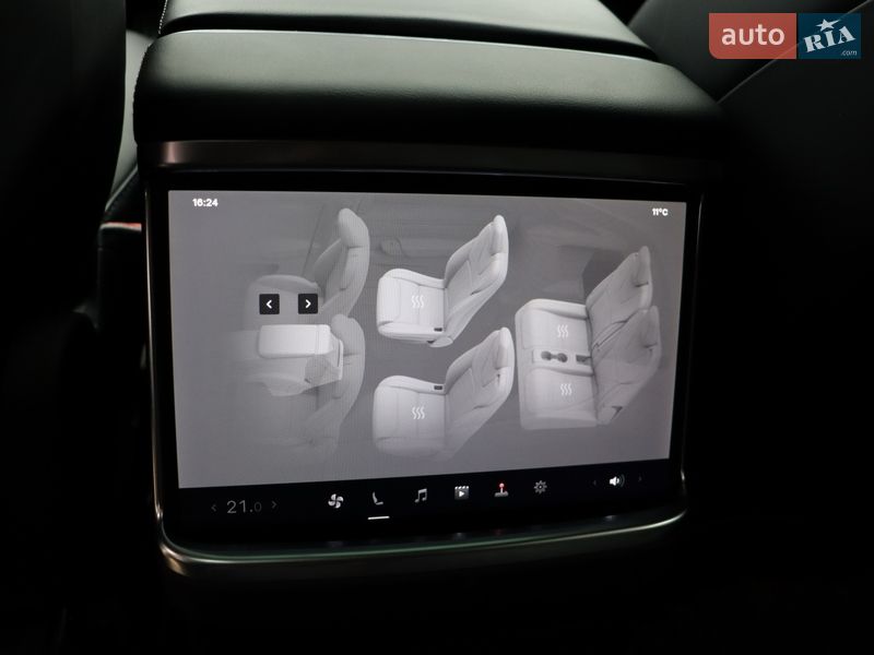 Позашляховик / Кросовер Tesla Model X 2023 в Львові