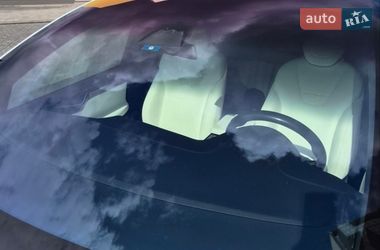 Позашляховик / Кросовер Tesla Model X 2017 в Дніпрі