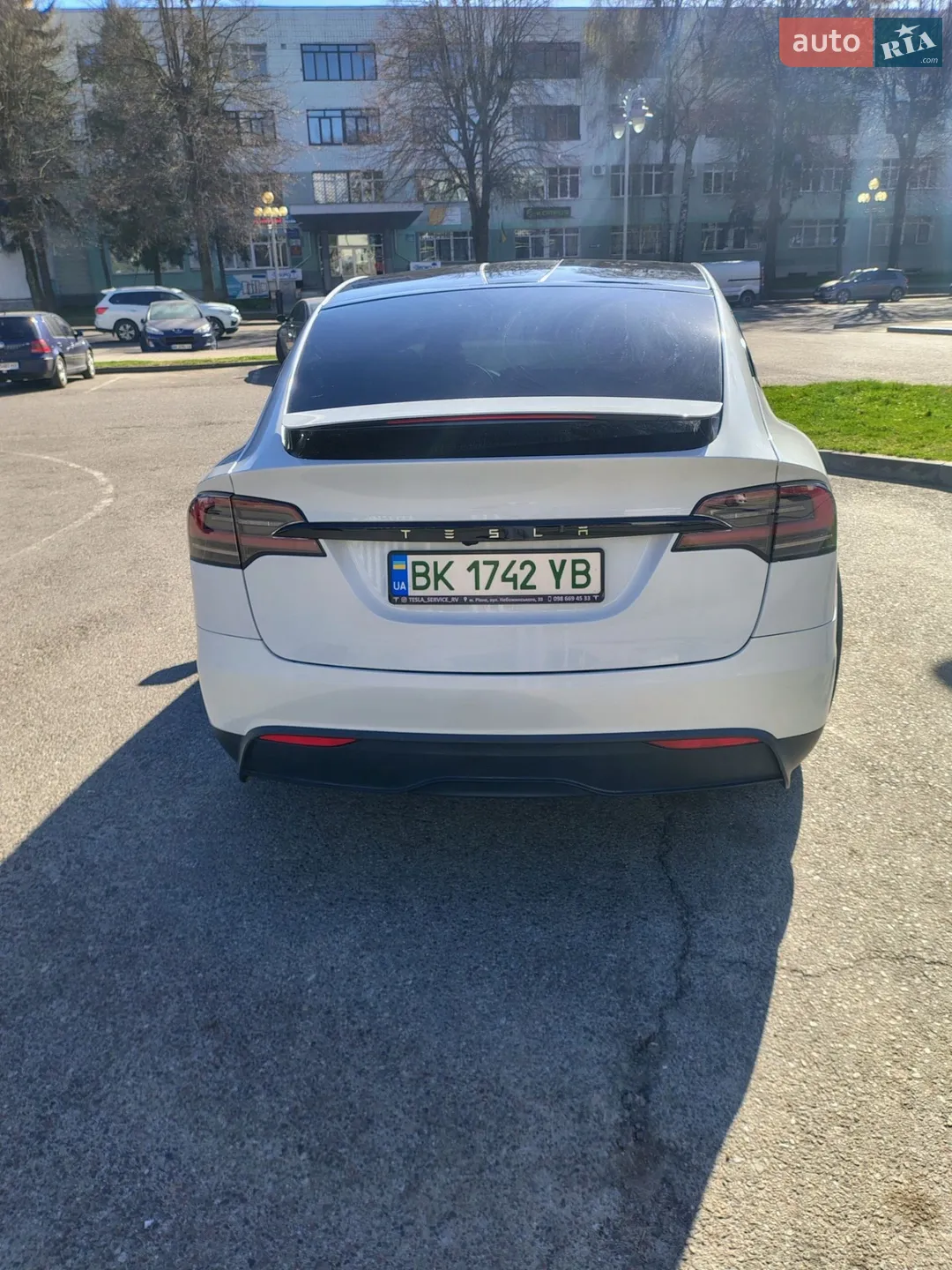 2023 Tesla Model X - мініатюра 8