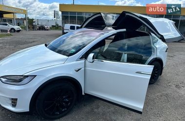 Позашляховик / Кросовер Tesla Model X 2019 в Києві