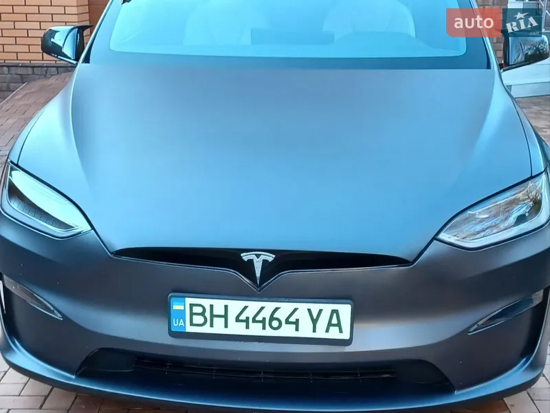 Tesla Model X