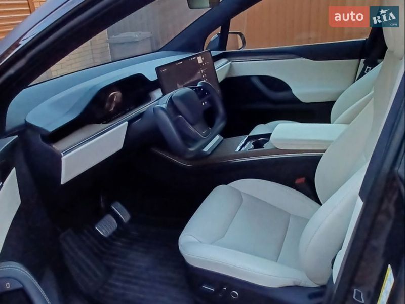 Позашляховик / Кросовер Tesla Model X 2023 в Одесі фото 10 Позашляховик / Кросовер Tesla Model X 2023 в Одесі
