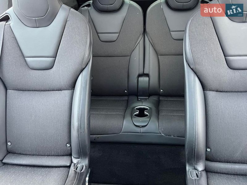 Внедорожник / Кроссовер Tesla Model X 2016 в Днепре