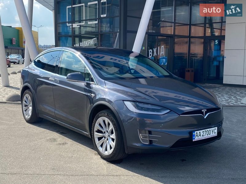Внедорожник / Кроссовер Tesla Model X 2018 в Киеве фото 7 Внедорожник / Кроссовер Tesla Model X 2018 в Киеве