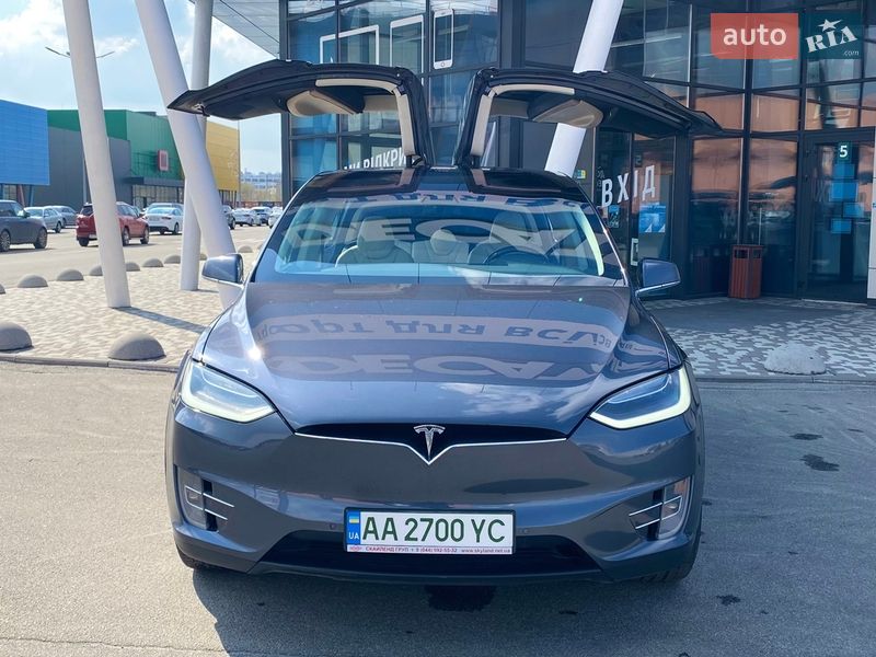 Внедорожник / Кроссовер Tesla Model X 2018 в Киеве фото 9 Внедорожник / Кроссовер Tesla Model X 2018 в Киеве