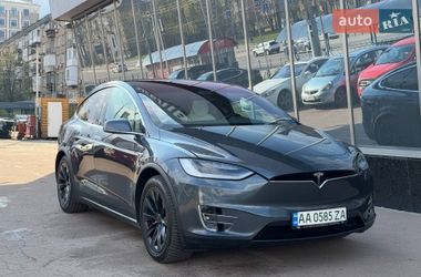 Позашляховик / Кросовер Tesla Model X 2017 в Києві