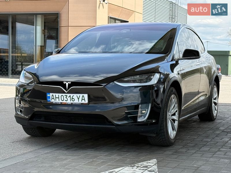 2018 Tesla Model X, VIN 5YJXCDE44JF091690:plate — фото 1 (autoria)