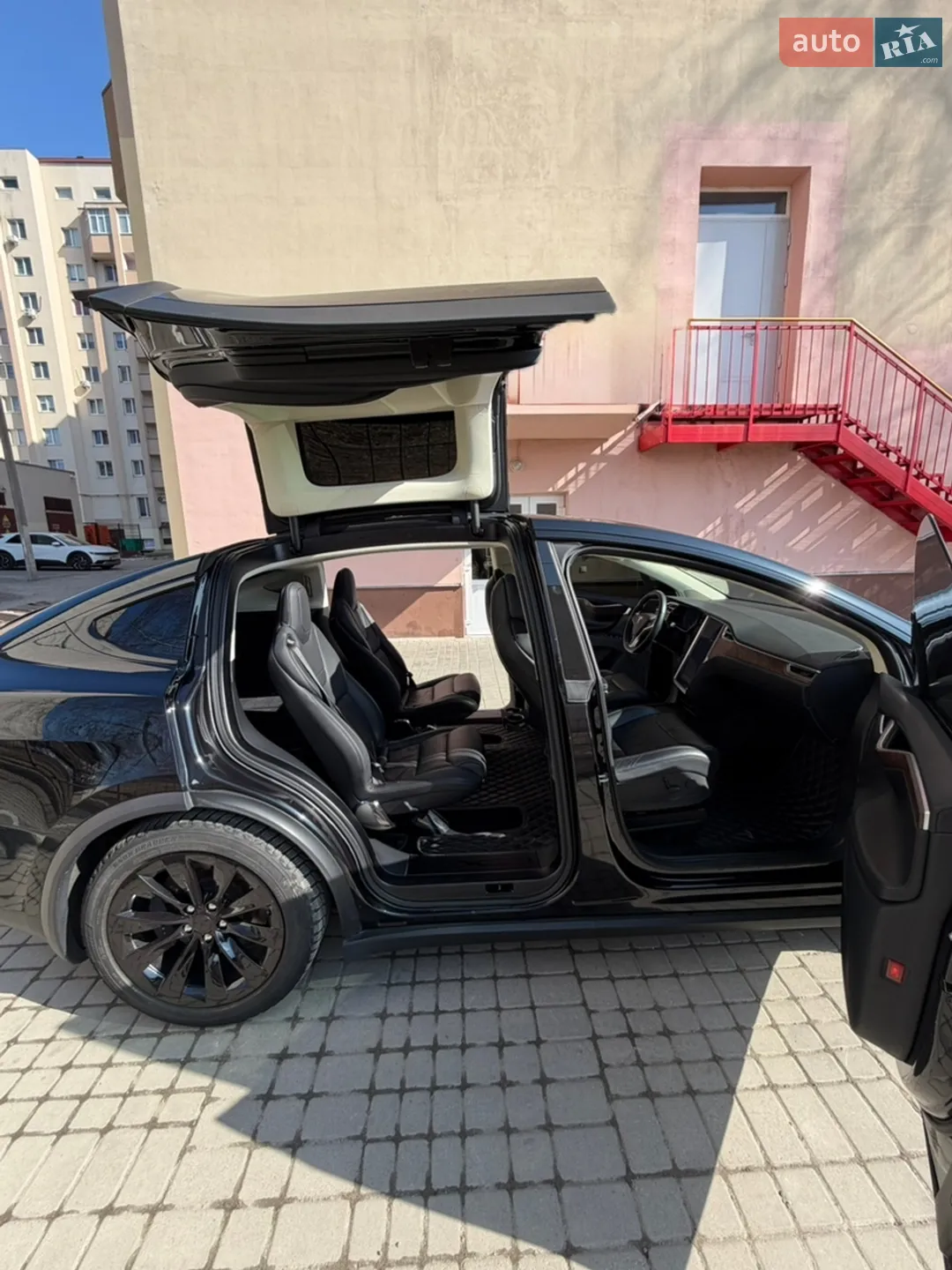 2017 Tesla Model X - мініатюра 13