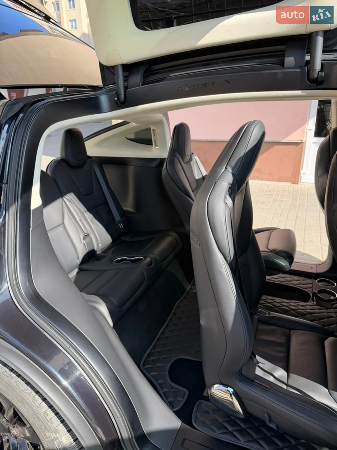 2017 Tesla Model X - мініатюра 58