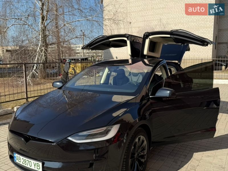 Tesla Model X 2017