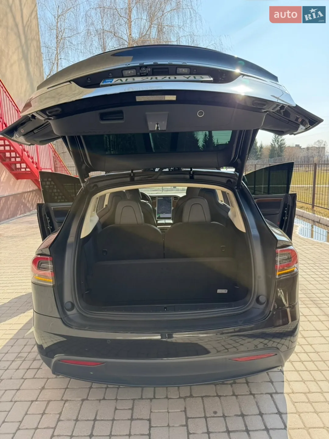 2017 Tesla Model X - мініатюра 24