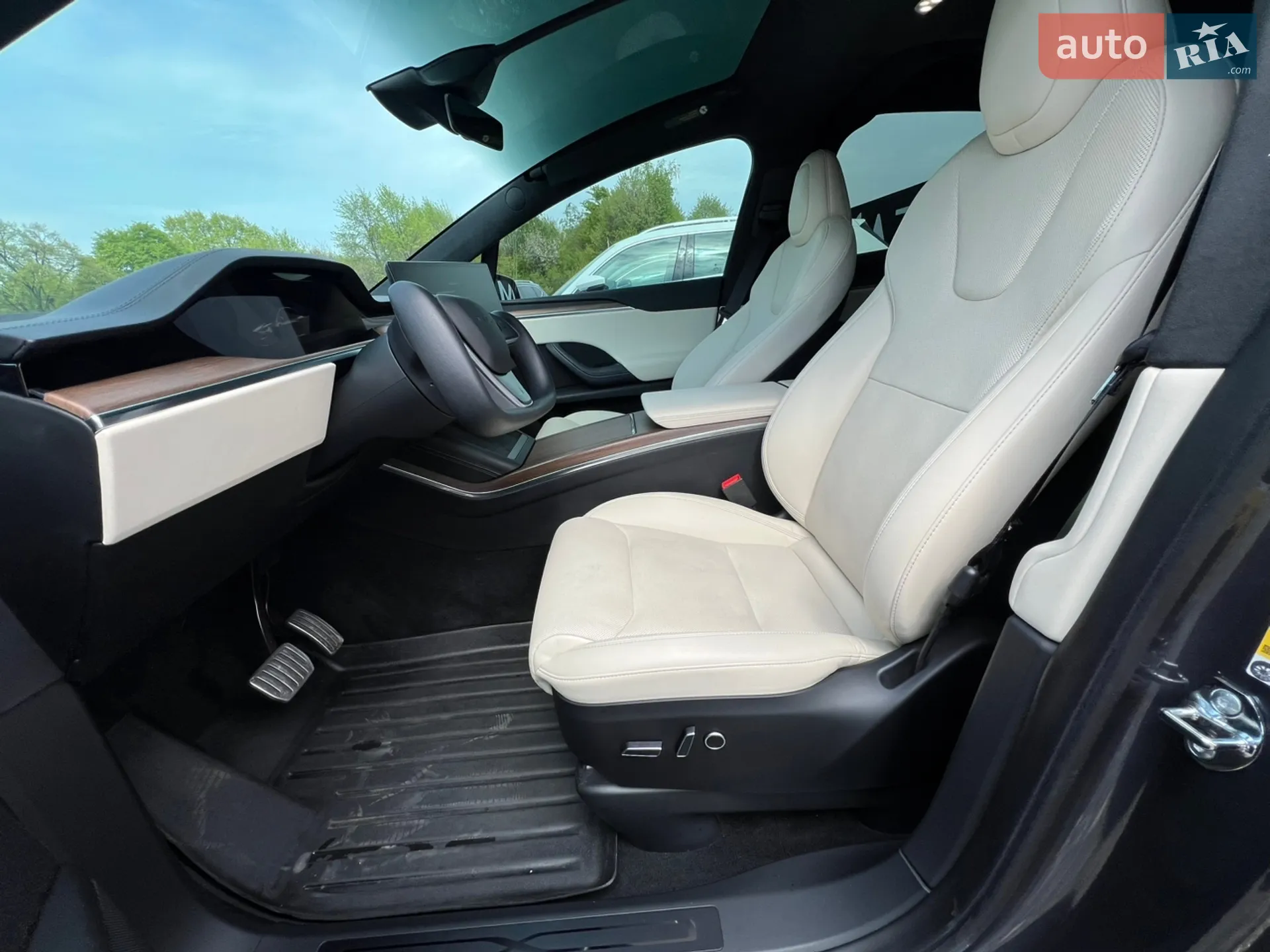 2022 Tesla Model X - мініатюра 9