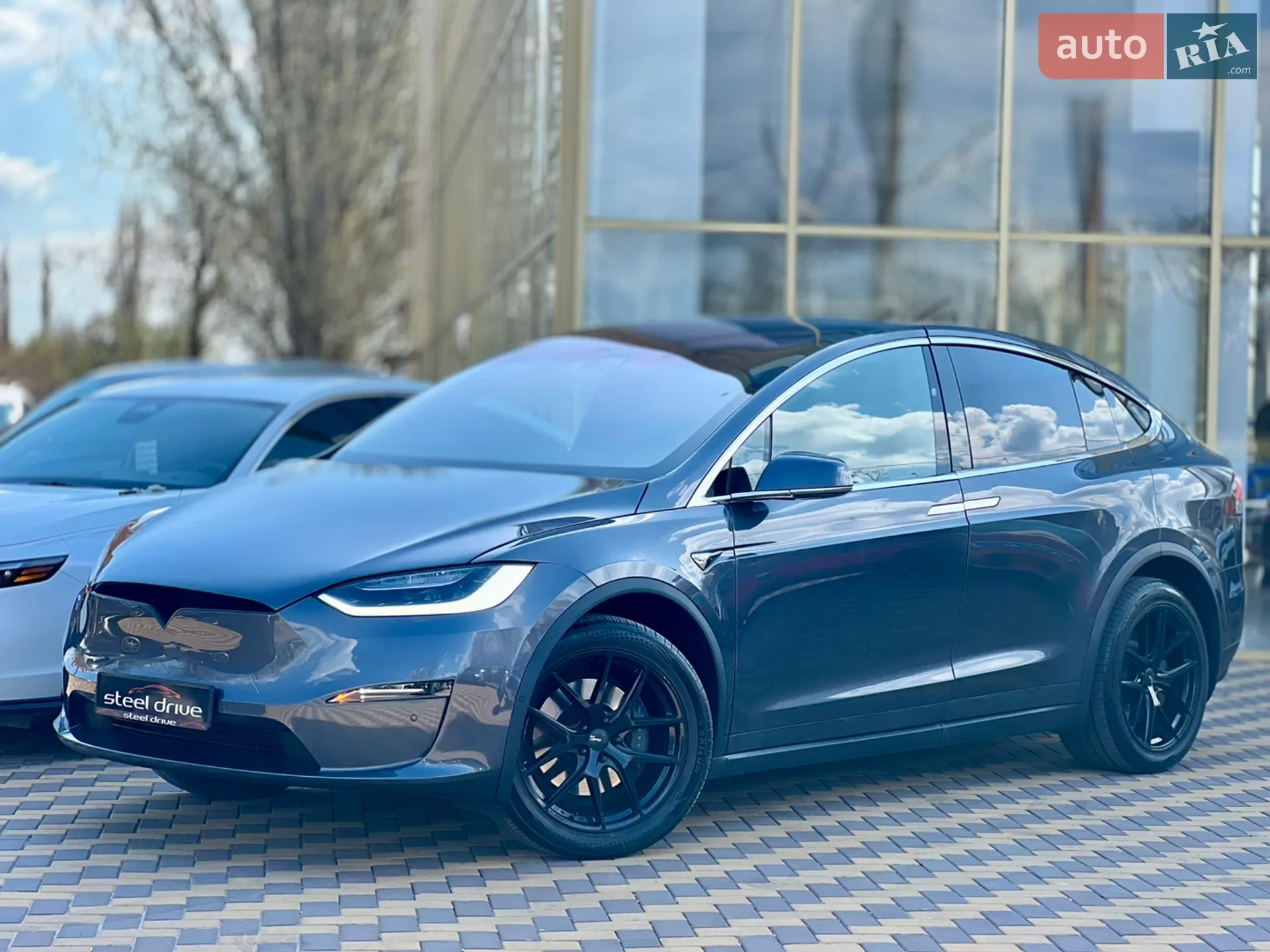 2017 Tesla Model X - мініатюра 3