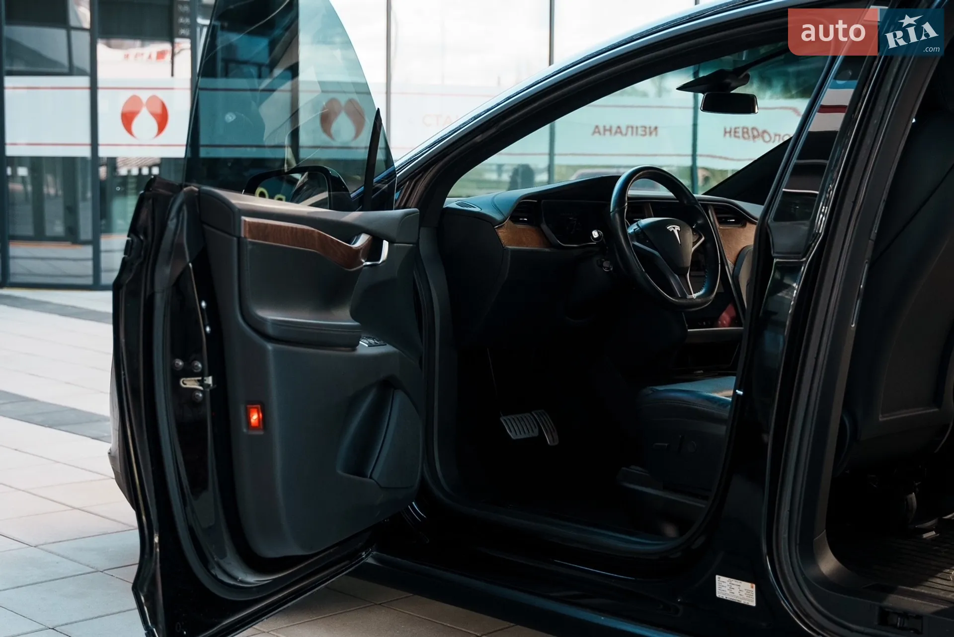 2020 Tesla Model X - мініатюра 10