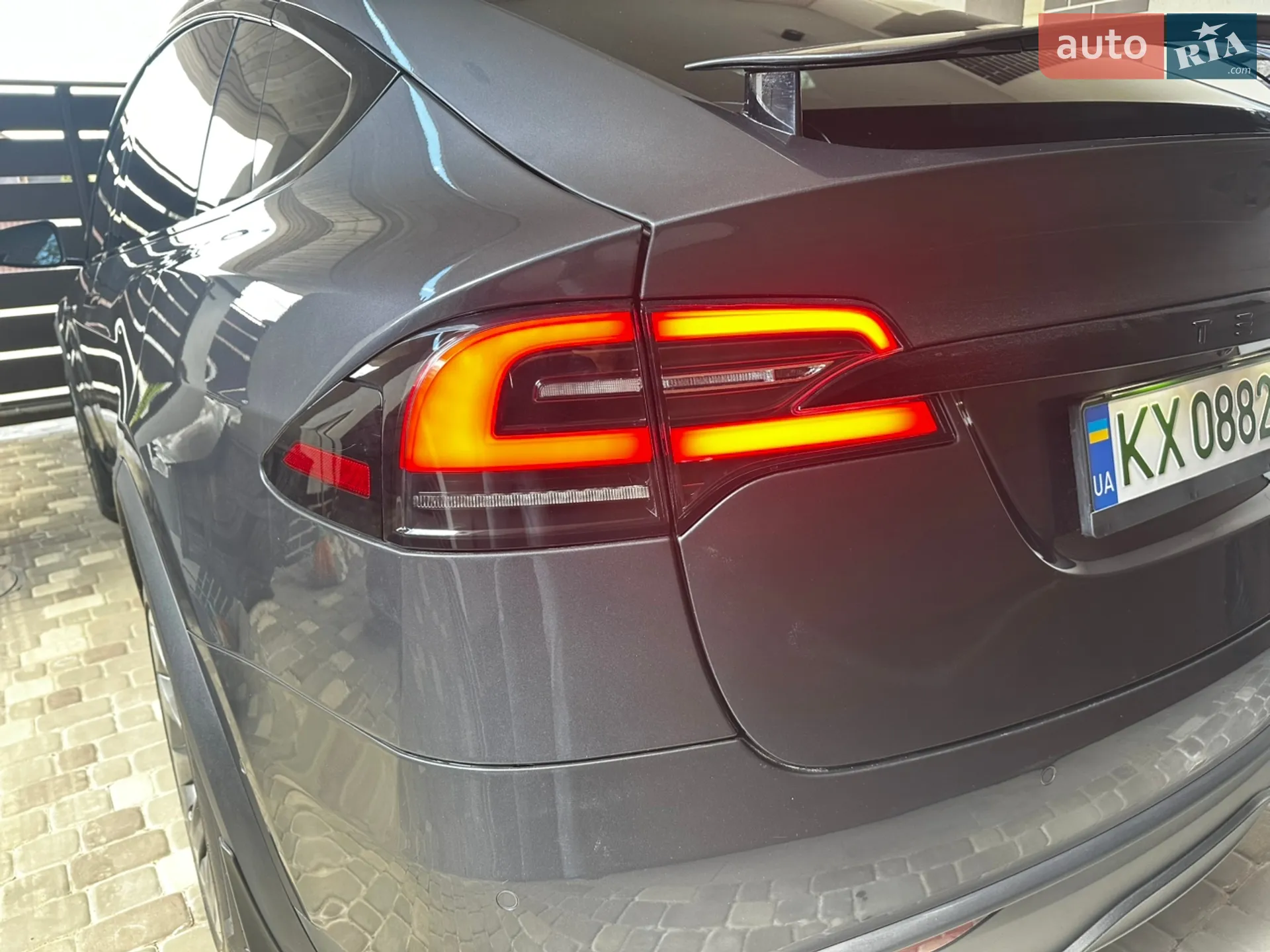 2022 Tesla Model X - мініатюра 9