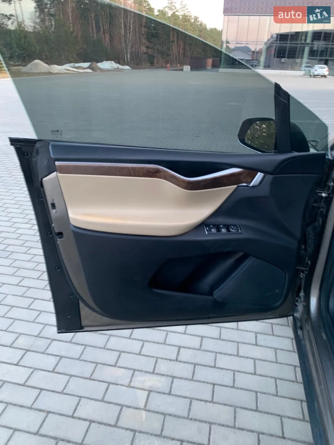 2016 Tesla Model X - мініатюра 27