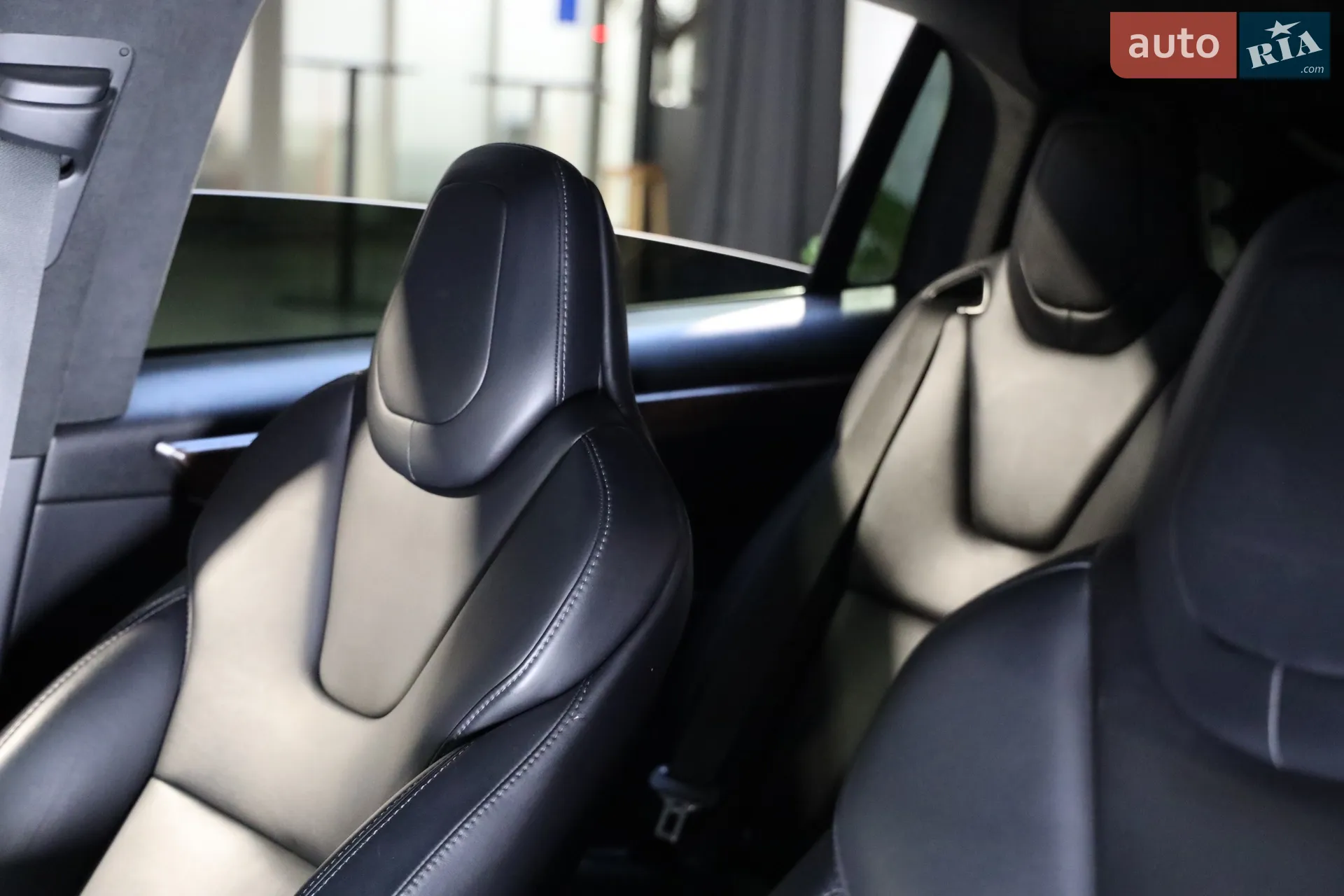2018 Tesla Model X - мініатюра 38
