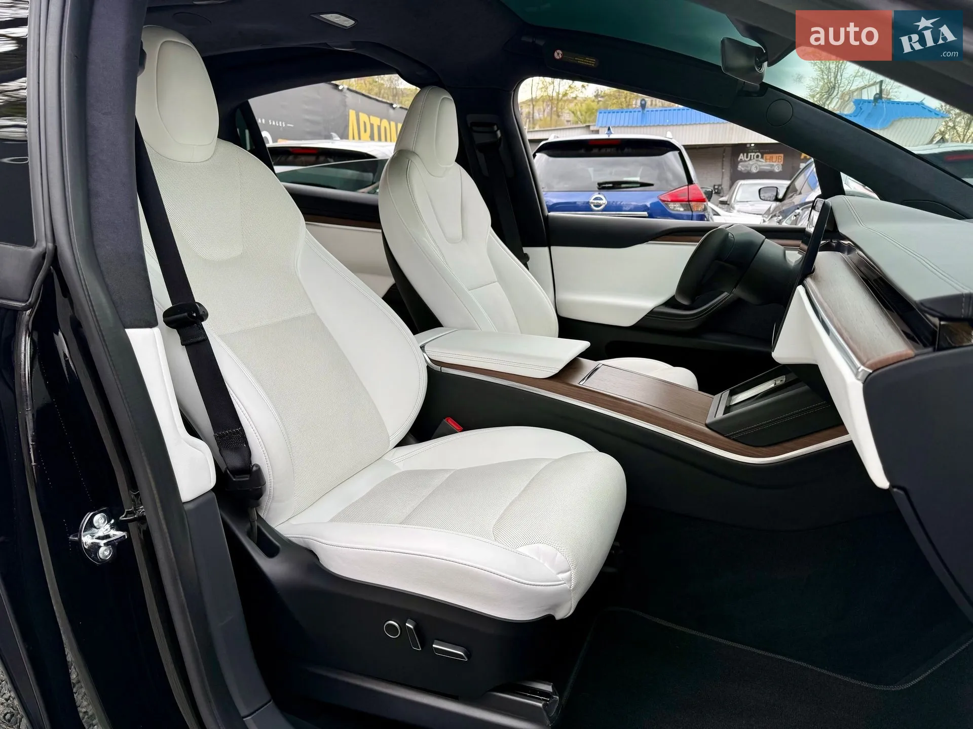 2022 Tesla Model X - мініатюра 9