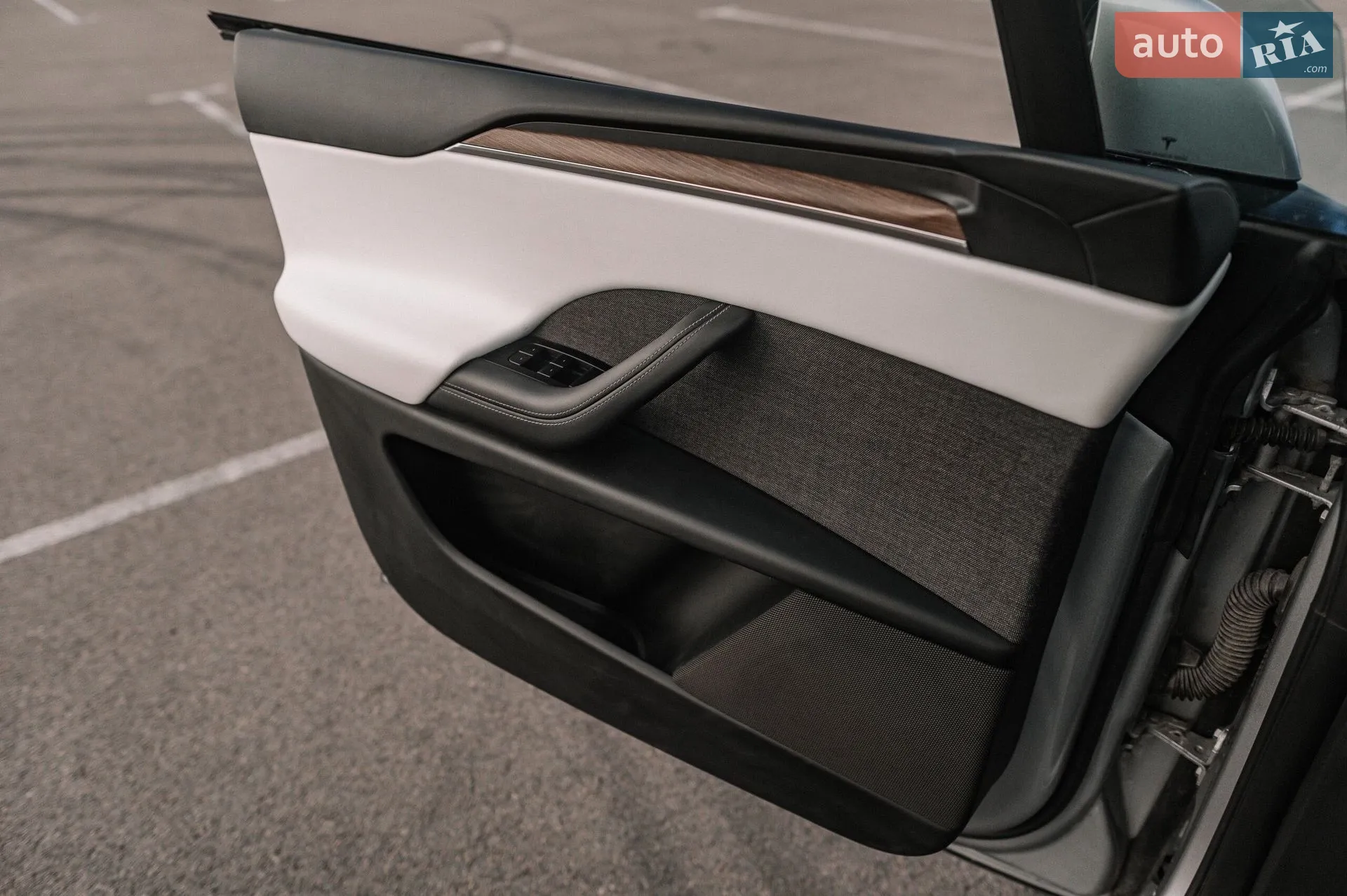 2024 Tesla Model X - мініатюра 93