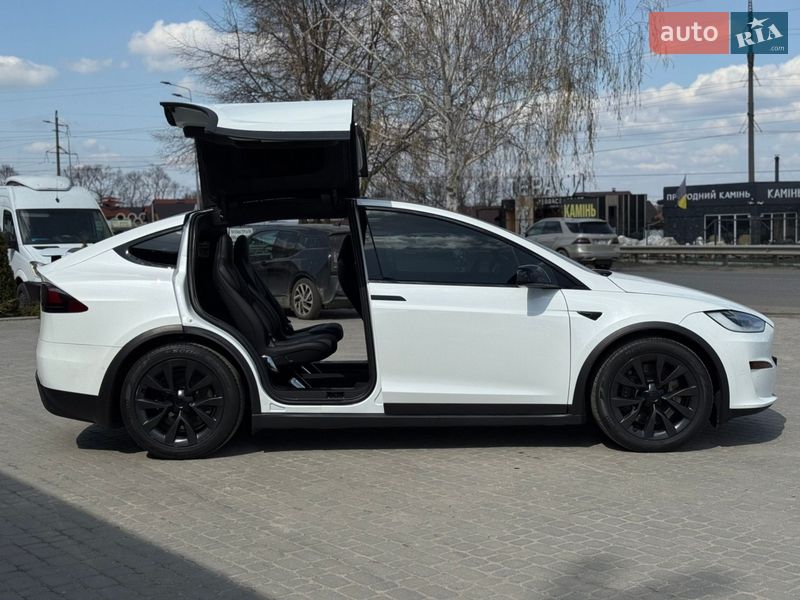 Внедорожник / Кроссовер Tesla Model X 2021 в Виннице