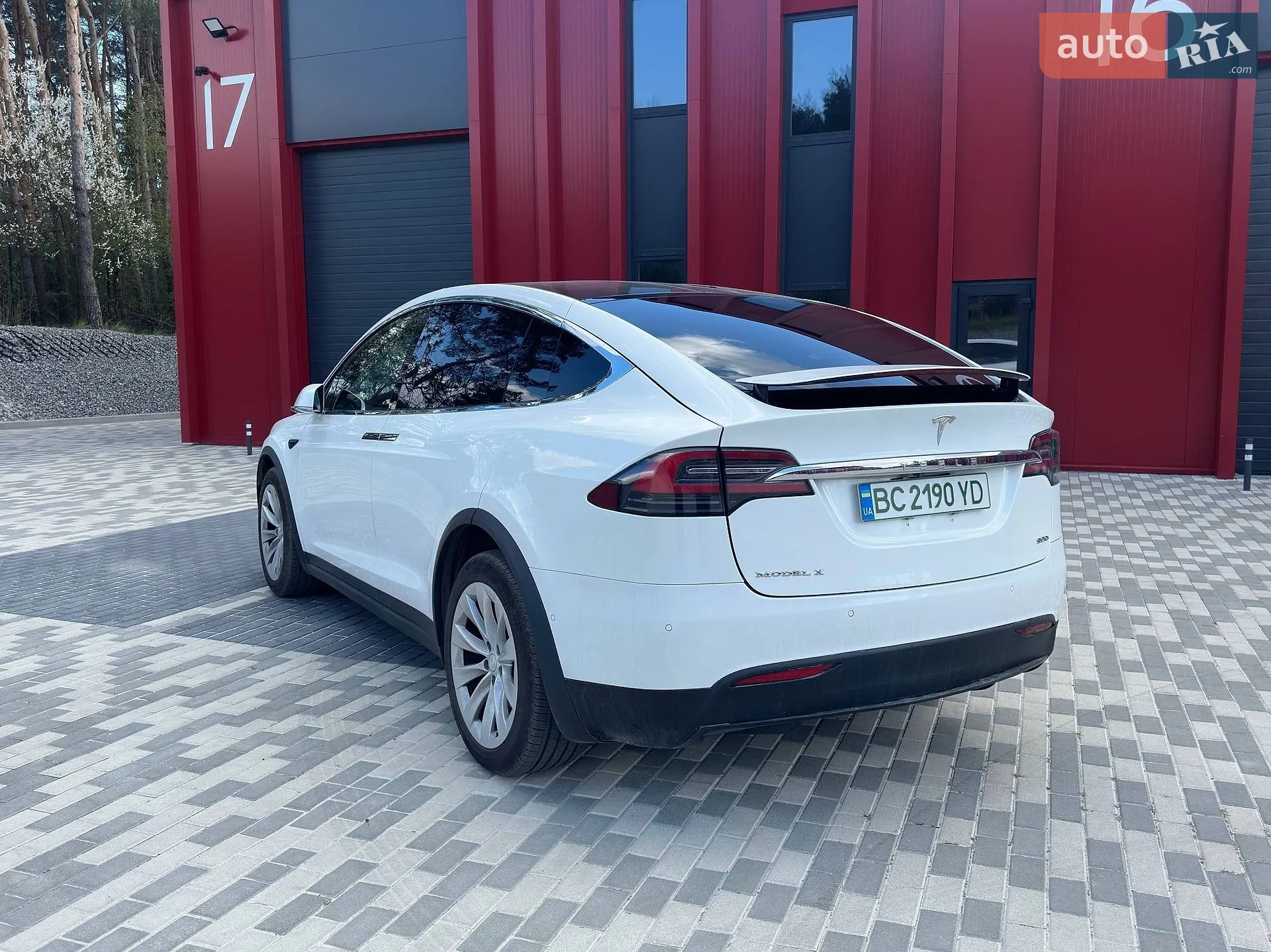 2017 Tesla Model X - мініатюра 4