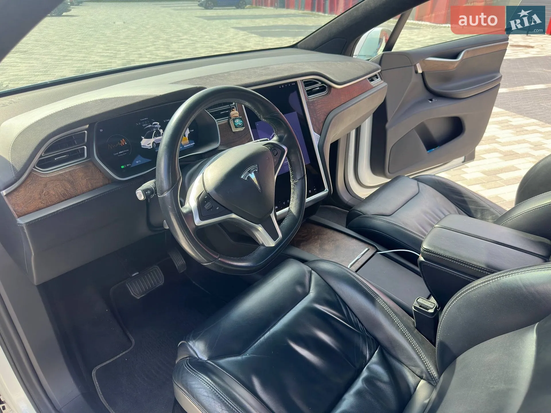 2017 Tesla Model X - мініатюра 12